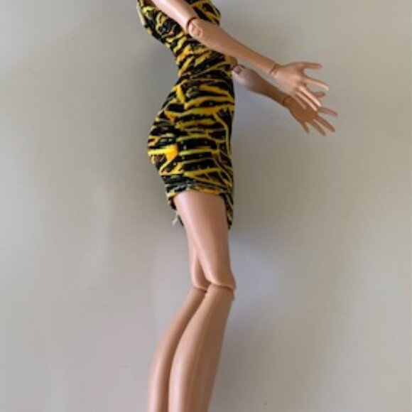 Monster High Cleo de Nile - Picture 3 of 5